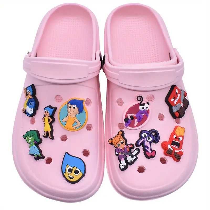 Przypinki do butów crocs W GŁOWIE SIĘ NIE MIEŚCI Inside out bajka