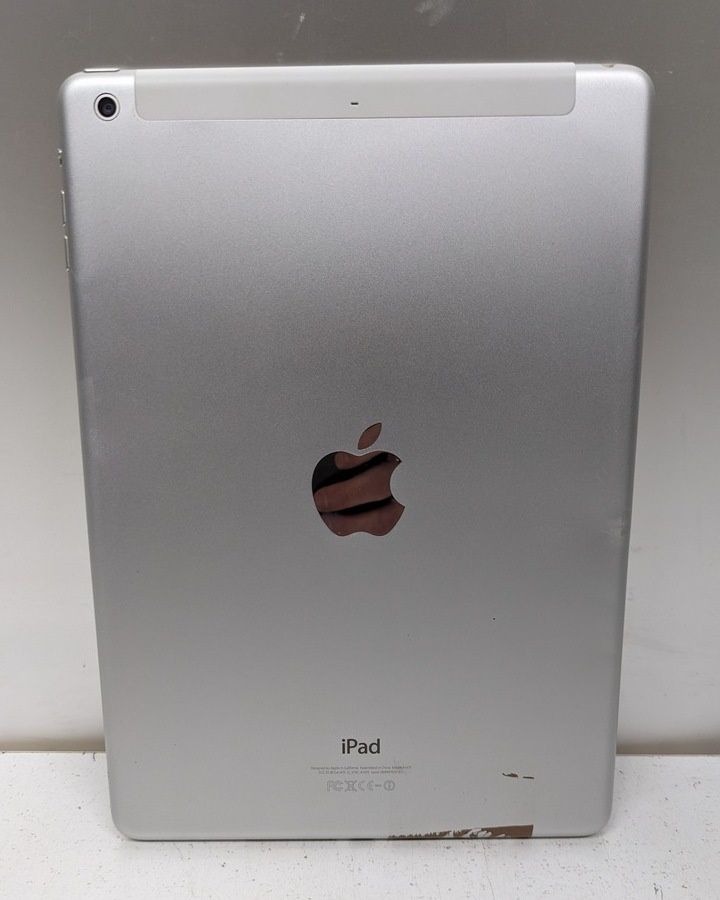 Планшет Apple A1475 iPad Air Wi-Fi 4G на запчасти