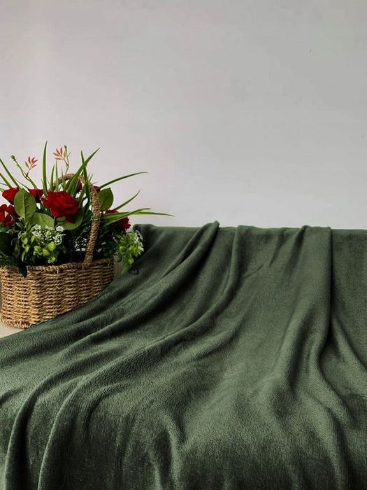 Koc narzuta na łóżko 160x200 Mikrofibra jednolity miękki pled Juana Zi