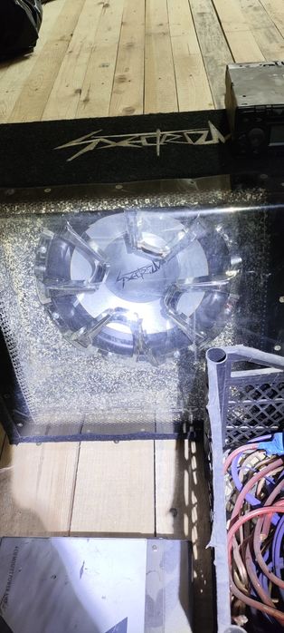 Усилители и сабвуфер в авто