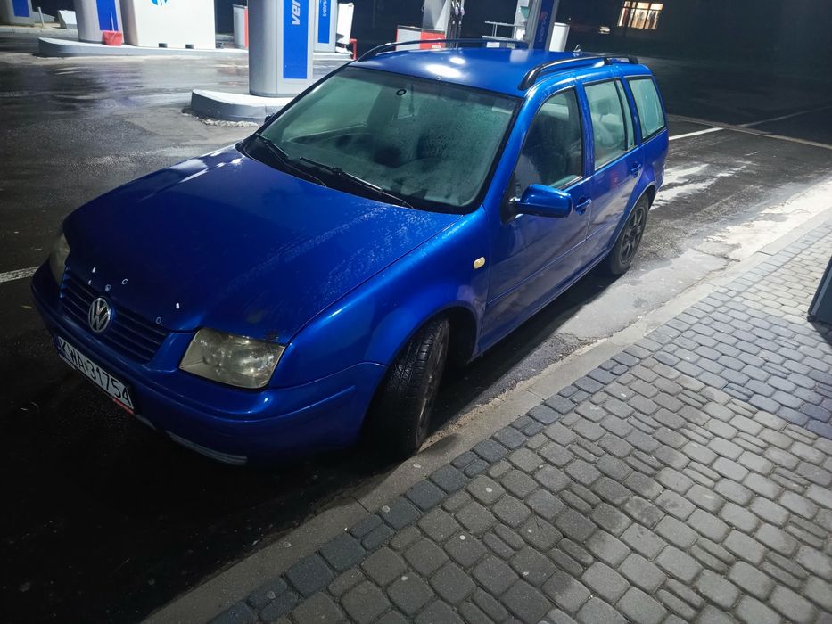 Sprzedam VW Bora z opłatami na cały rok
