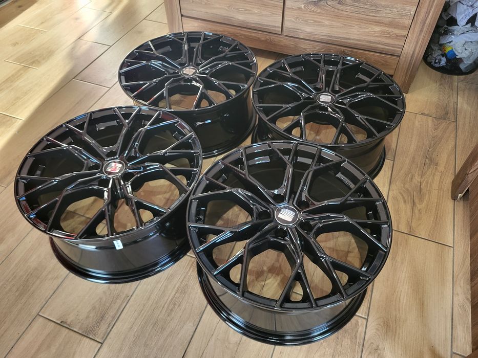 Alufelgi 18" 5x112 ET40 Seat Leon III IV  FR Ateca Altea Czarny Połysk