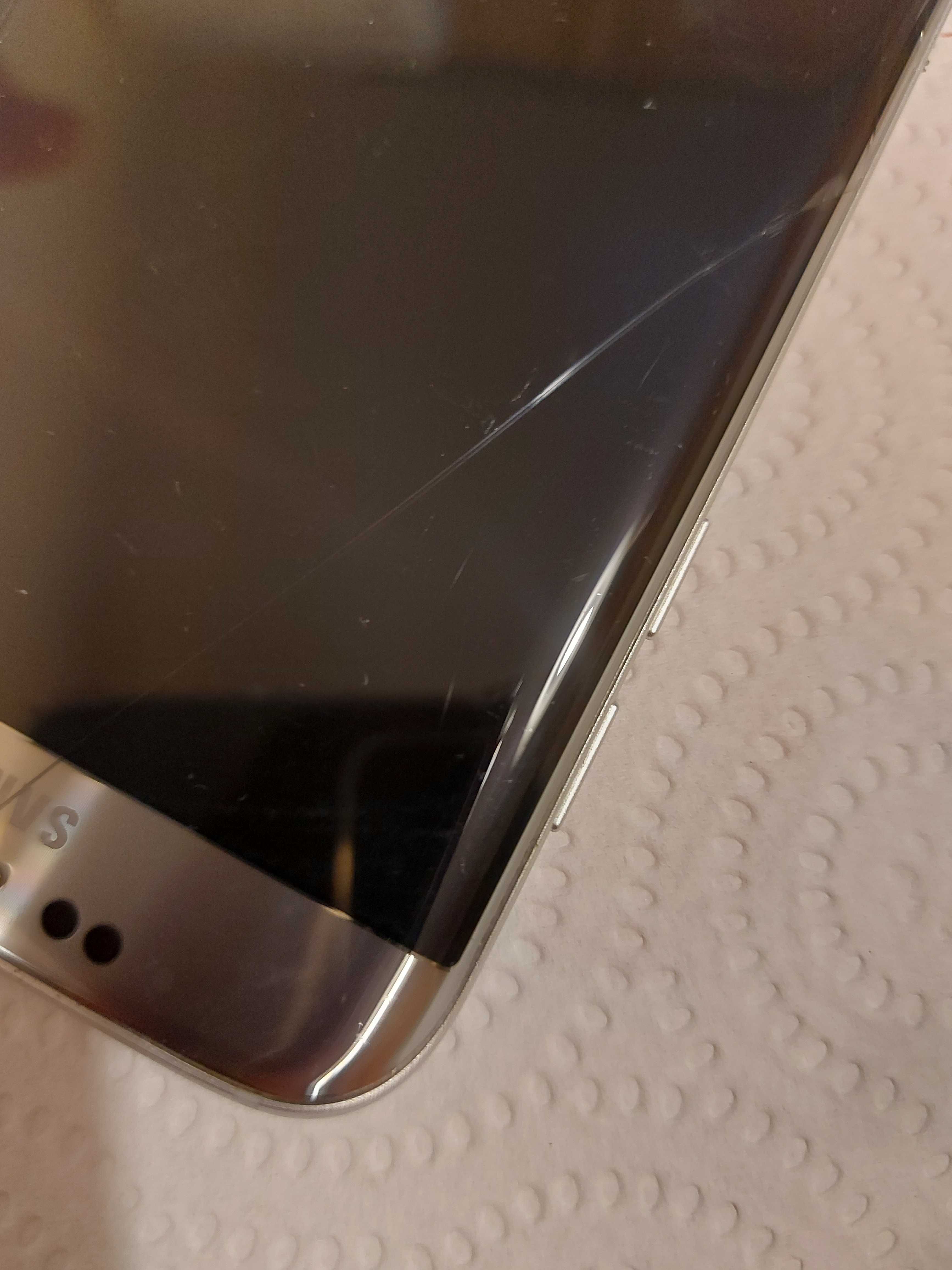 Samsung s7 edge sprawny w 100% lekko uszkodzony android 8