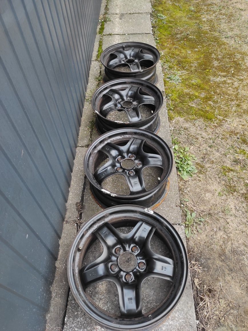 Koła stalowe strukturalne 5x110 65,1 + kołpaki Opel