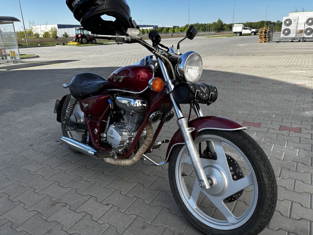 Sprzedam , zamienie daelim VT125