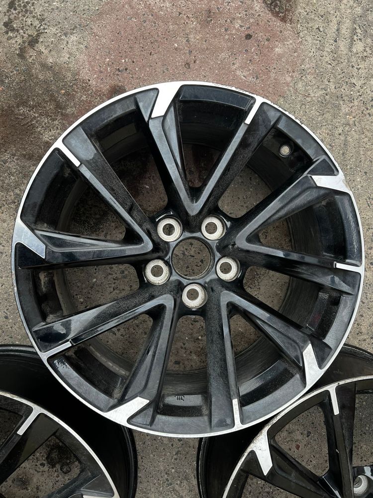 Felgi Toyota GR Sport 18”