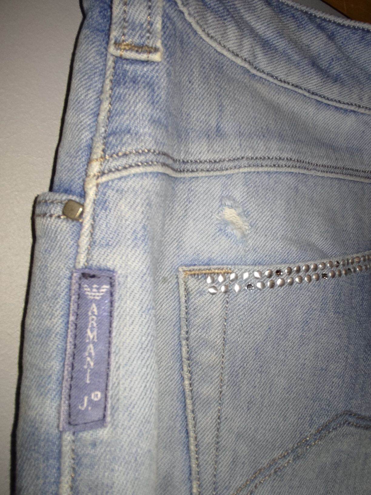 Armani Jeans spodnie jeansowe dziury zamki r.38