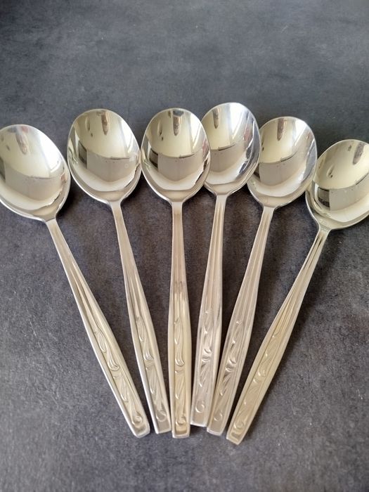 Łyżki posrebrzane obiadowe Hefra wzór Ares/Eros PRL