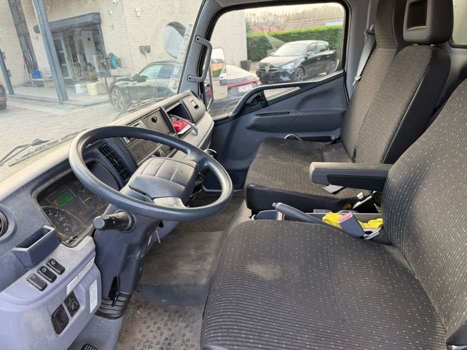 MITSUBISHI FUSO 3-150 LIGEIRA COM PLATAFORMA SÓ 44.000km #OPORTUNIDADE