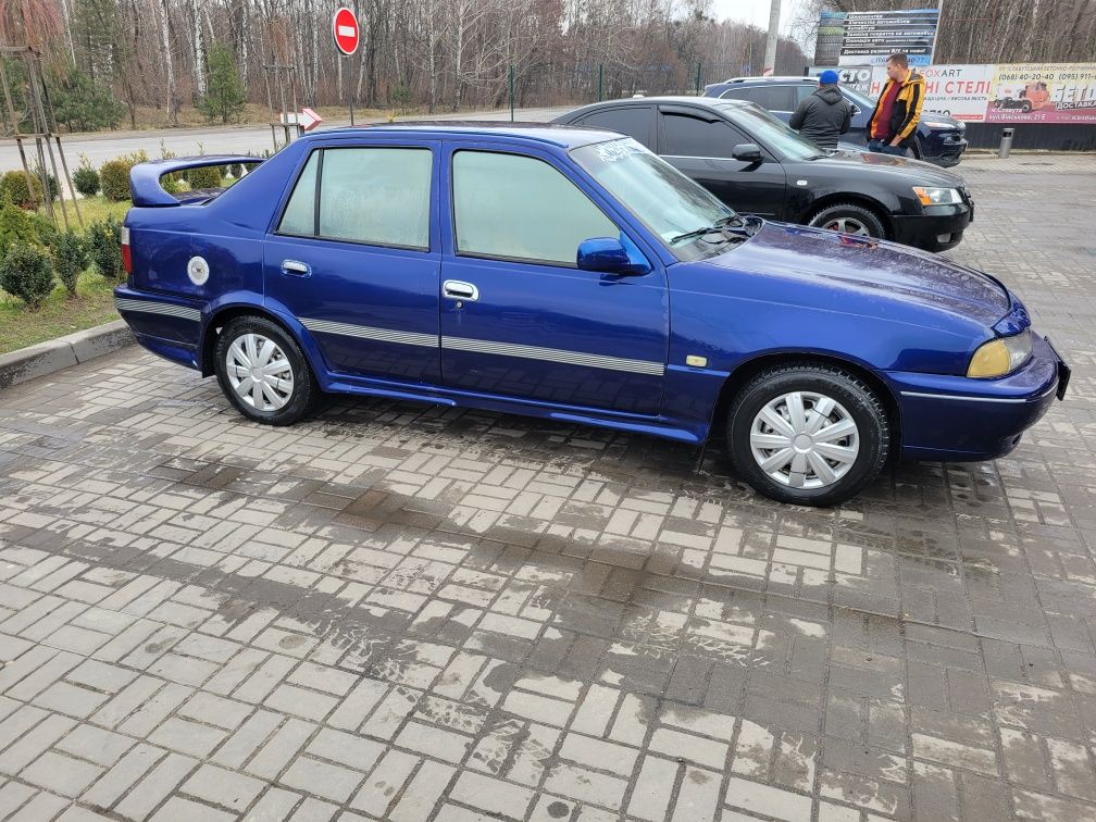 Продам Daewoo Nexia 1.5 газ бензин