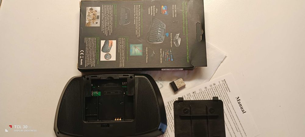 Mini wireless keyboard.64409451219074121