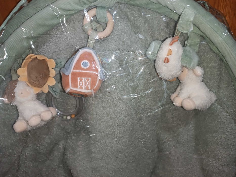 Tapete de atividades de bebé