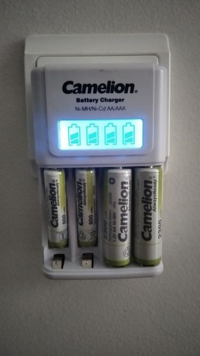 Carregador de pilhas