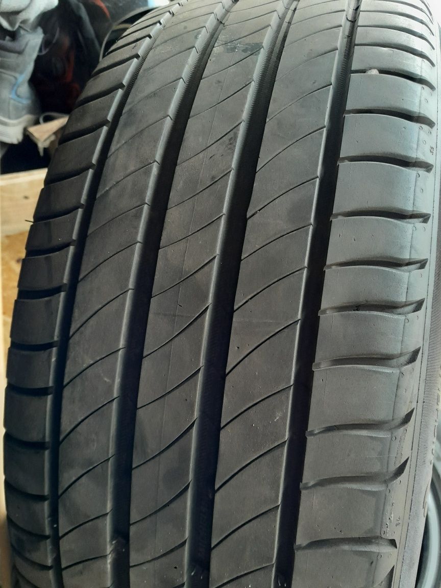 Opony MICHELIN Primacy 4 215/55R17