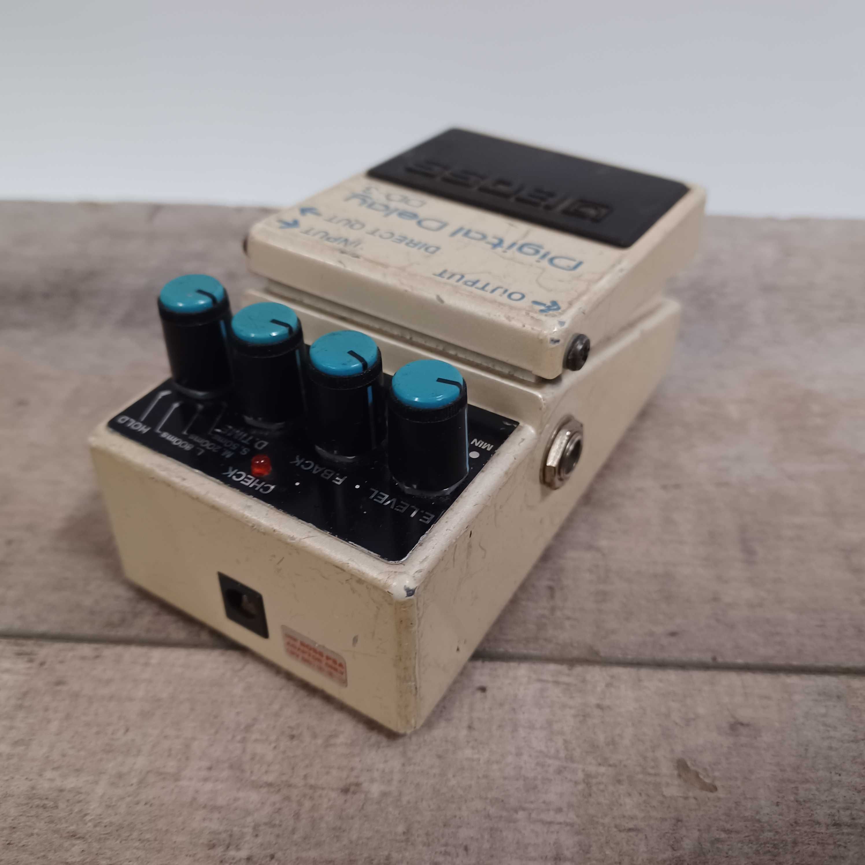Boss DD-3 efekt gitarowy Digital Delay