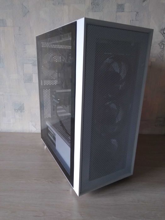 Ігровий Комп'ютер | RTX 5060 | Ryzen 5 5600 | 32 GB RAM 3600 | SSD