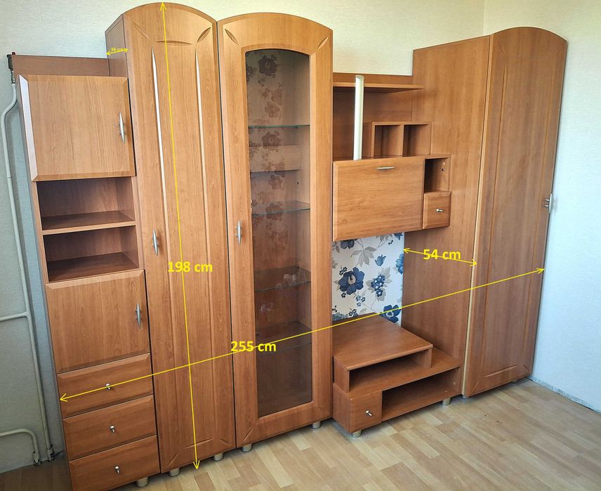 Komplet mebli pokojowych