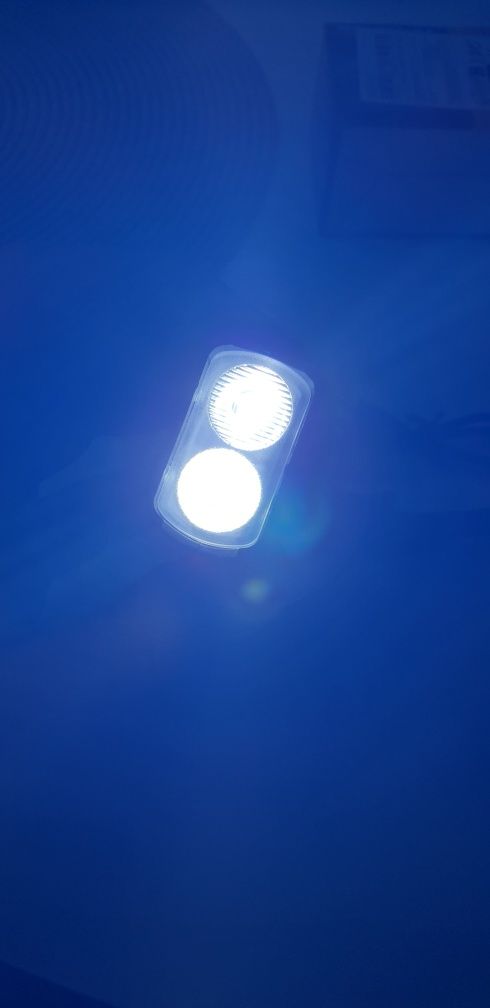 Lampa rowerowa na akumulator