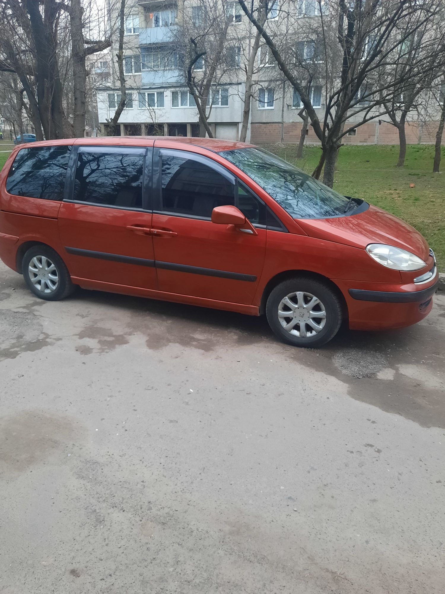 Авто ,мінівен, Peugeot  807