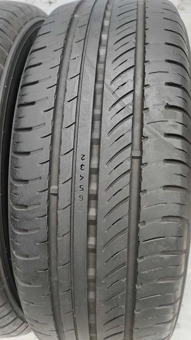 Opony Letnie 215/60/17C Nokian 2szt 7mm