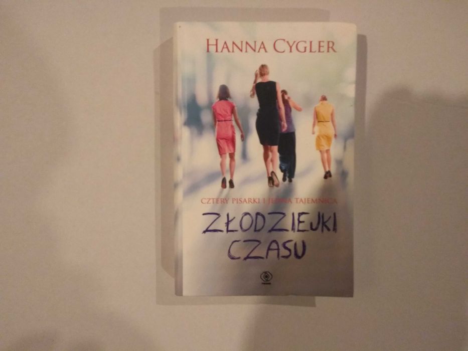 Dobra książka - Złodziejki czasu Hanna Cygler (B3)