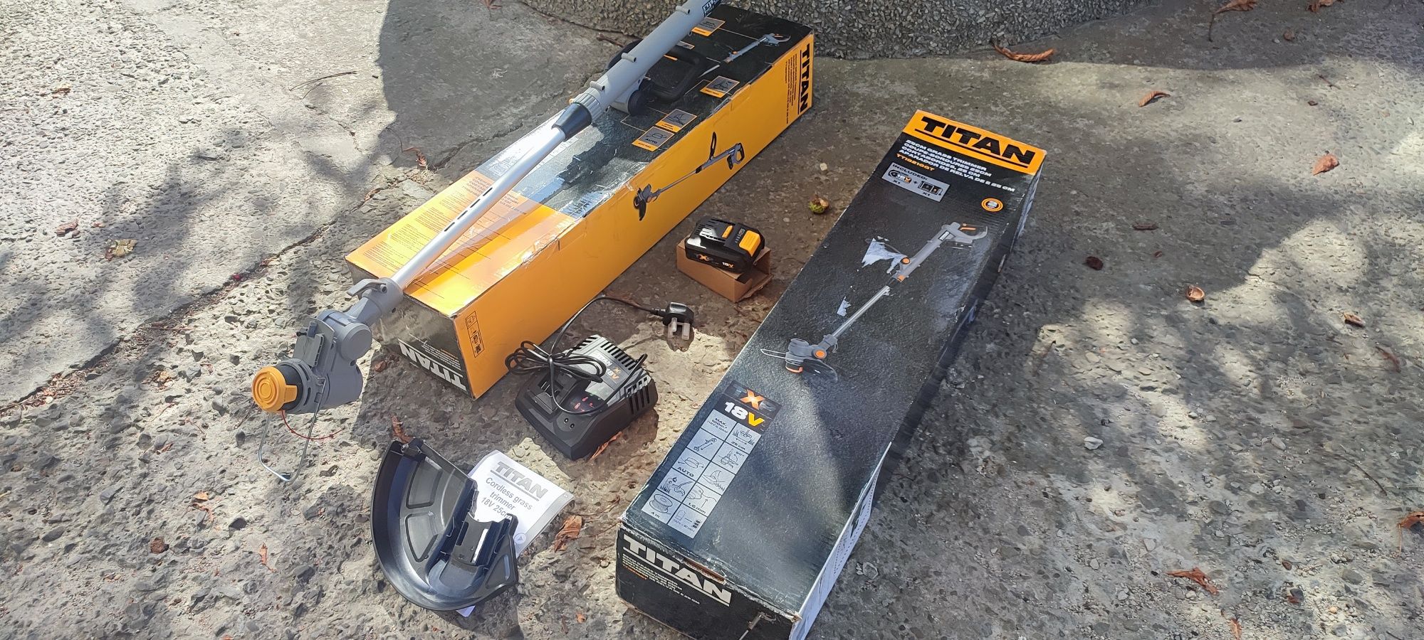 Газонокосарка трімер акумуляторна з Англії