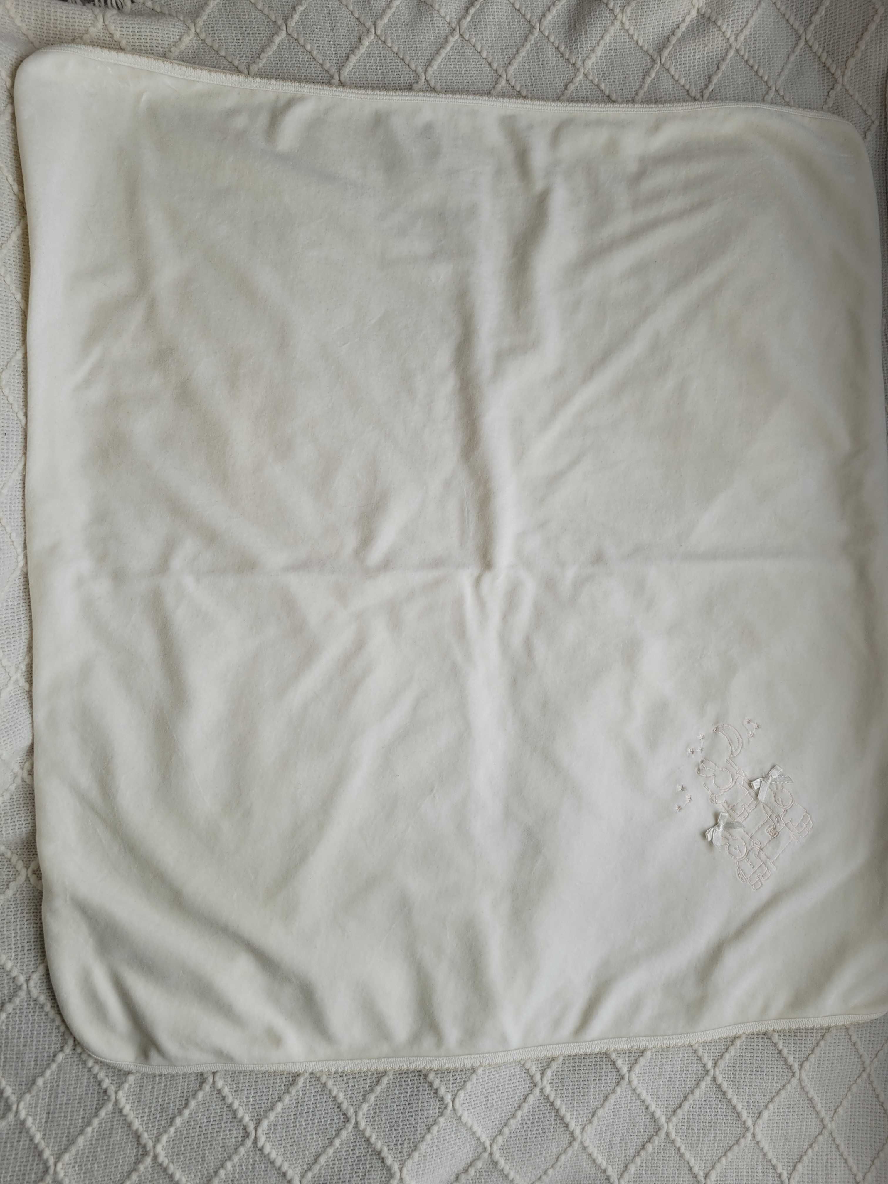 Kocyk 70×77 cm kremowy niemowlęcy