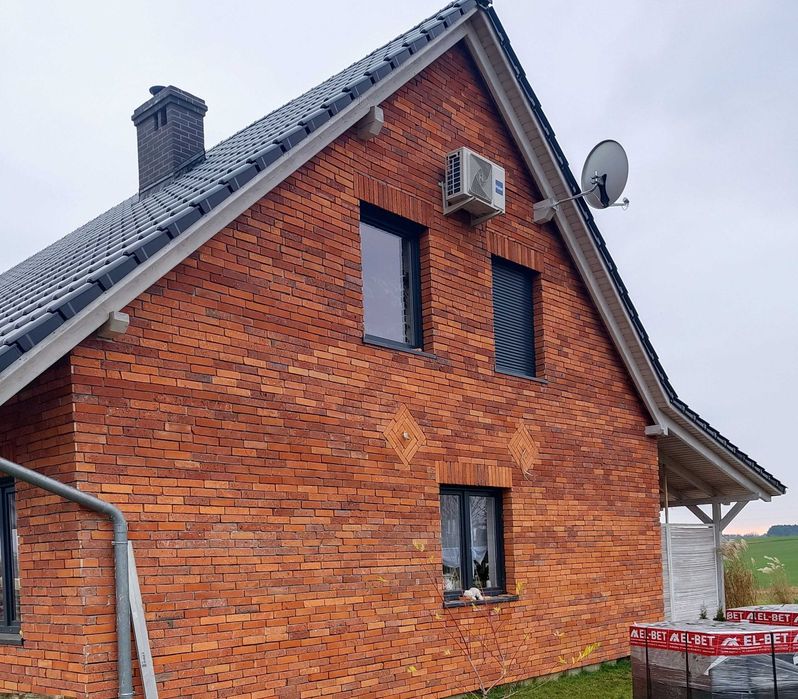 Płytki ceglane – stara cegła cięta środki  Lico