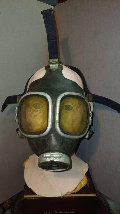 Amerykańska maska przeciwgazowa La France, 2WŚ