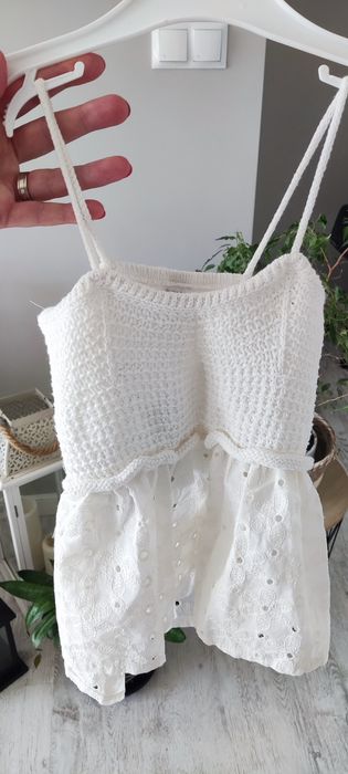 Szydełkowa nowa bluzka Zara z łączonych materiałów, rozmiar 130 (8-9).
