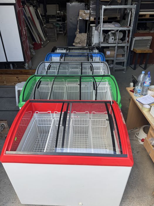 Холодильные шкафы