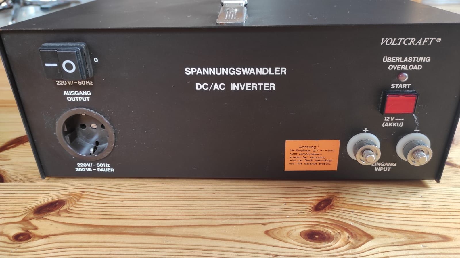 Przetwornica inverter 12v–220v/230v 300W