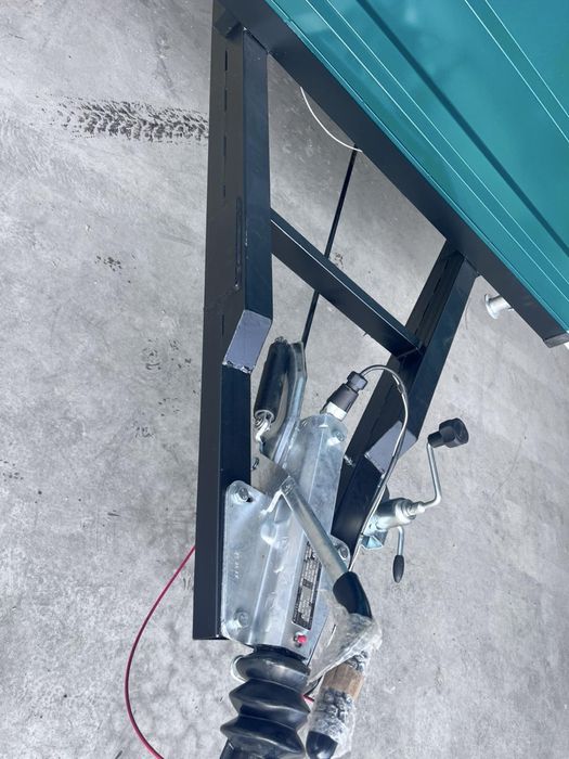 Двовічний  причіп Дніпро-250 з гальмами на 2т