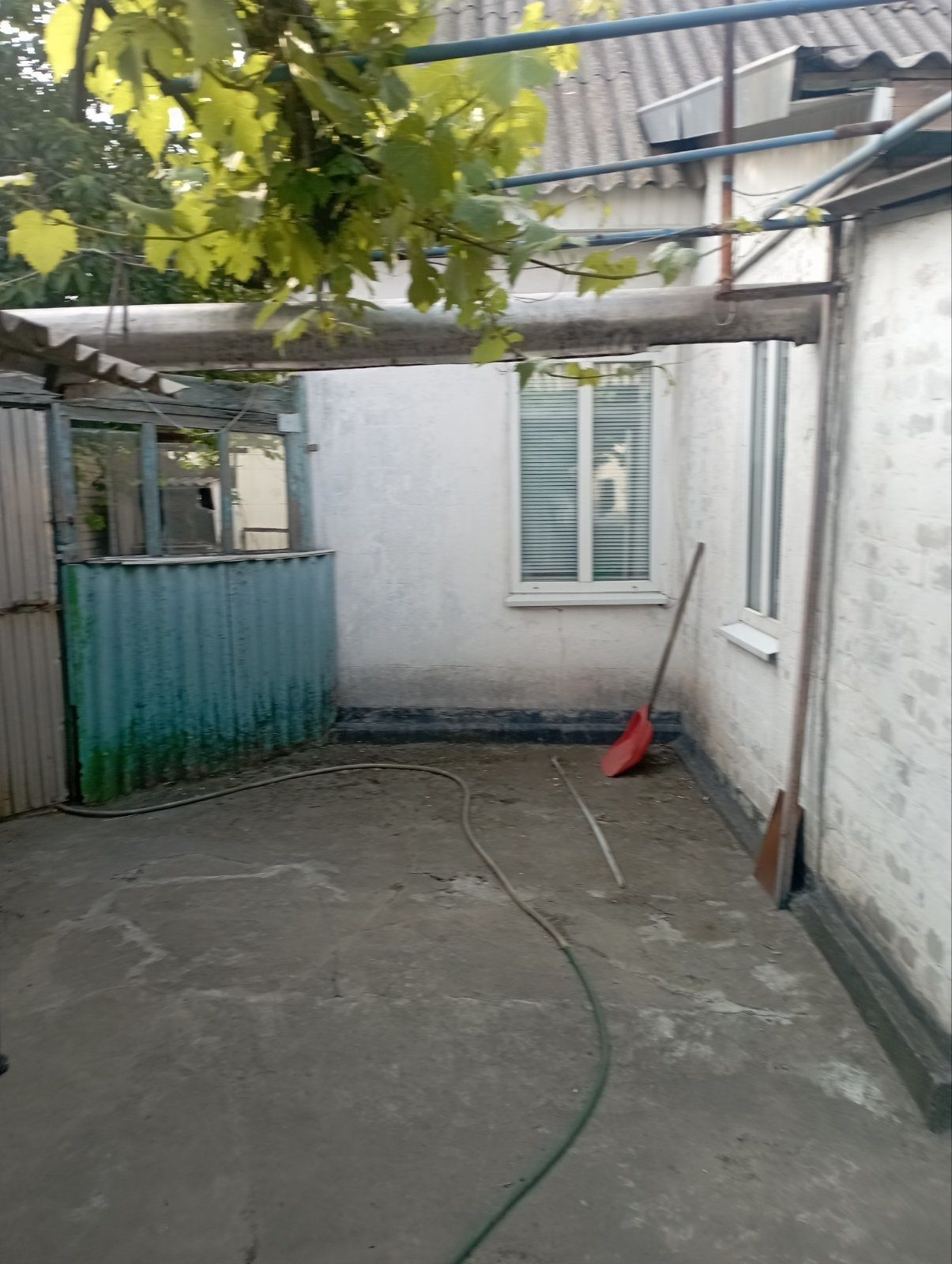 Продам дом смт.Новомиколаївка