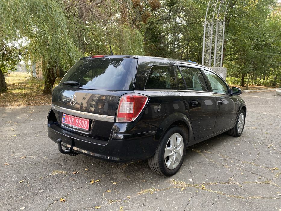 Продам OPEL ASTRA H 2010 рік