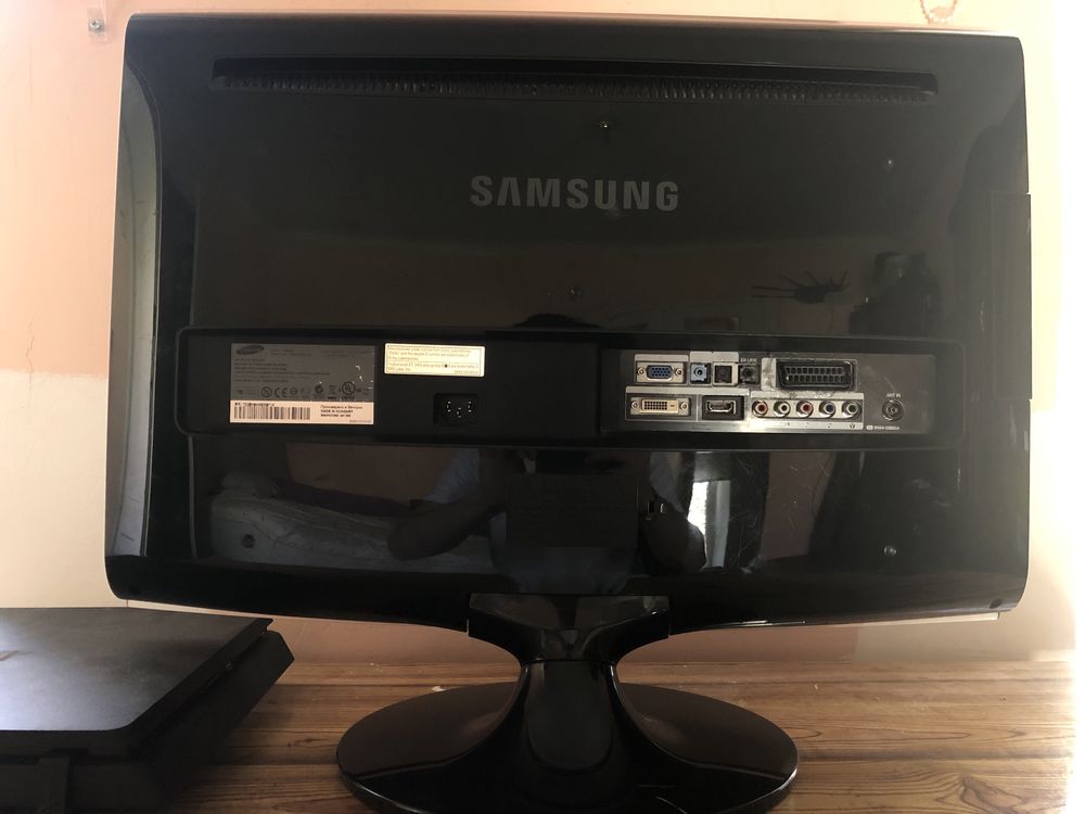 Продам монетор Samsung  плазму Тв