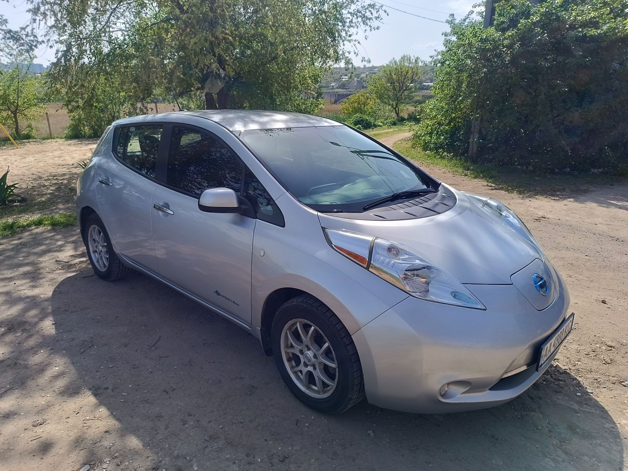 Nissan leaf 2015