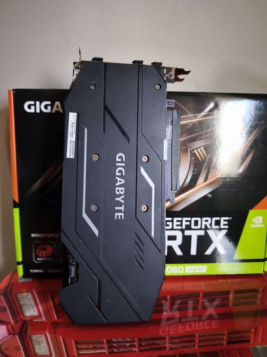 Placa Gráfica RTX 2060 Super 8GB Gigabyte Windforce OC