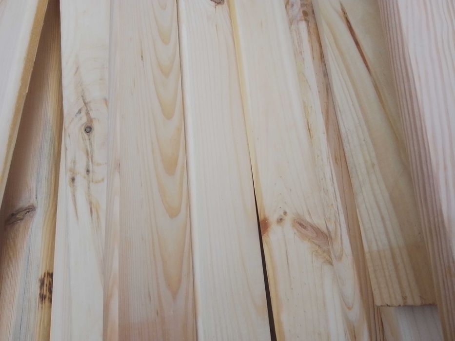 Sztacheta sosnowa, nowa, heblowana