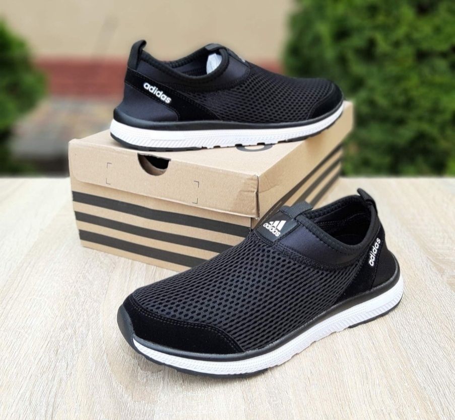 Продам   мокасины   adidas.    Не.   подошёл  размер.  Носила  один  р
