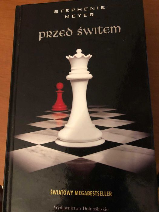 Przed świtem - Stephenie Meyer