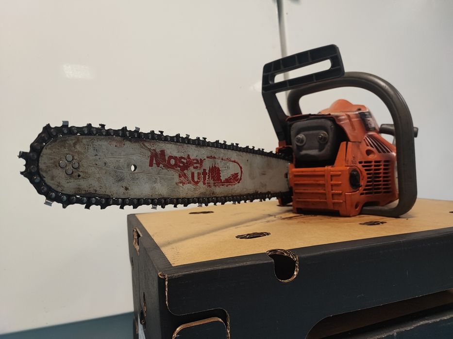 Husqvarna 137 Piła Spalinowa Prowadnica 40cm Mocna SPRAWNA Stihl