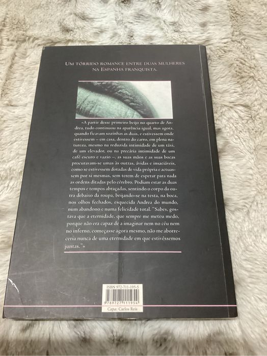 Esther Tusquets Com Mel nos Lábios
