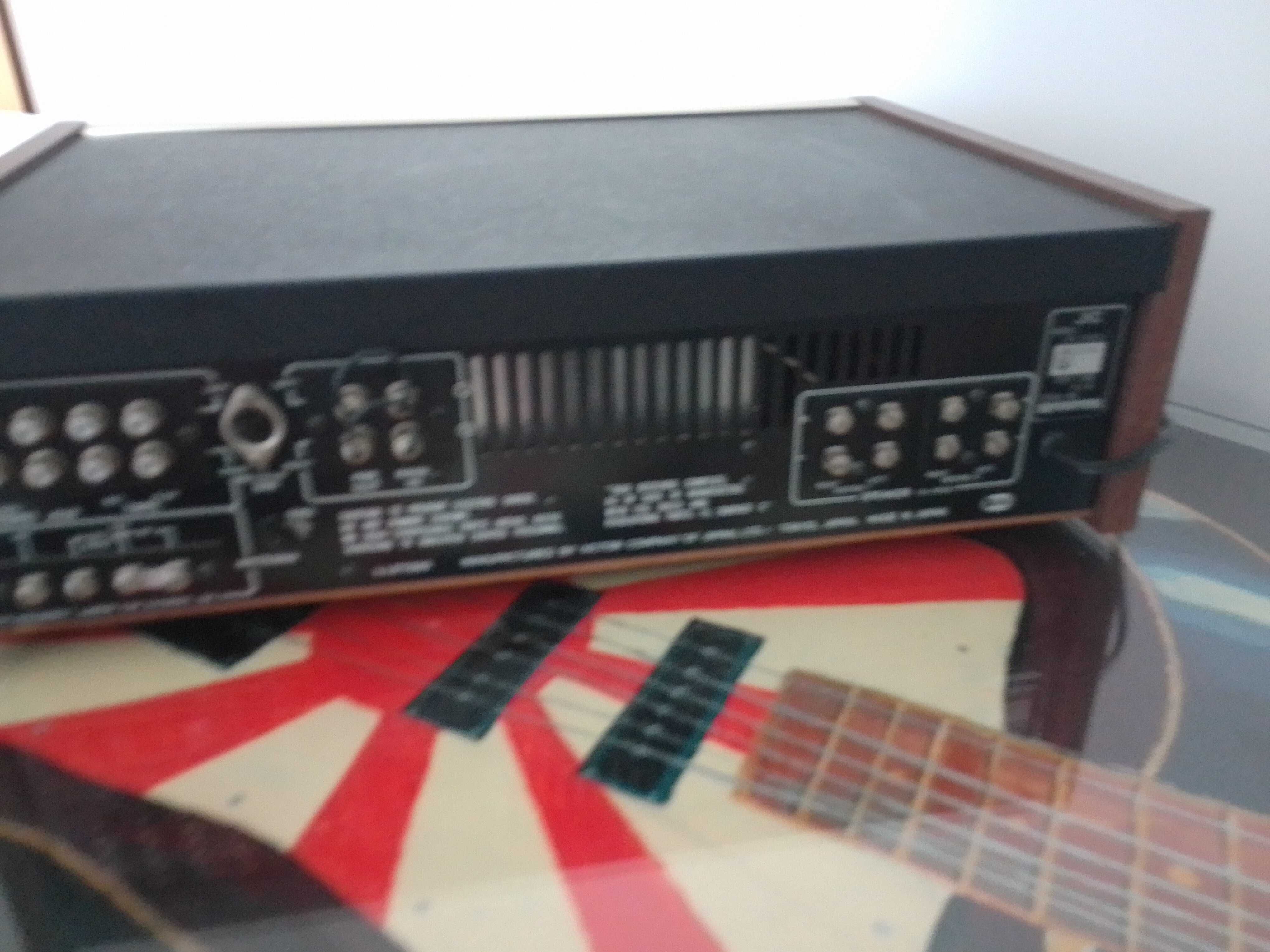 JVC stereoVl-5505l amplituner