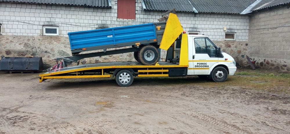 Auto laweta Pomoc drogowa Transport