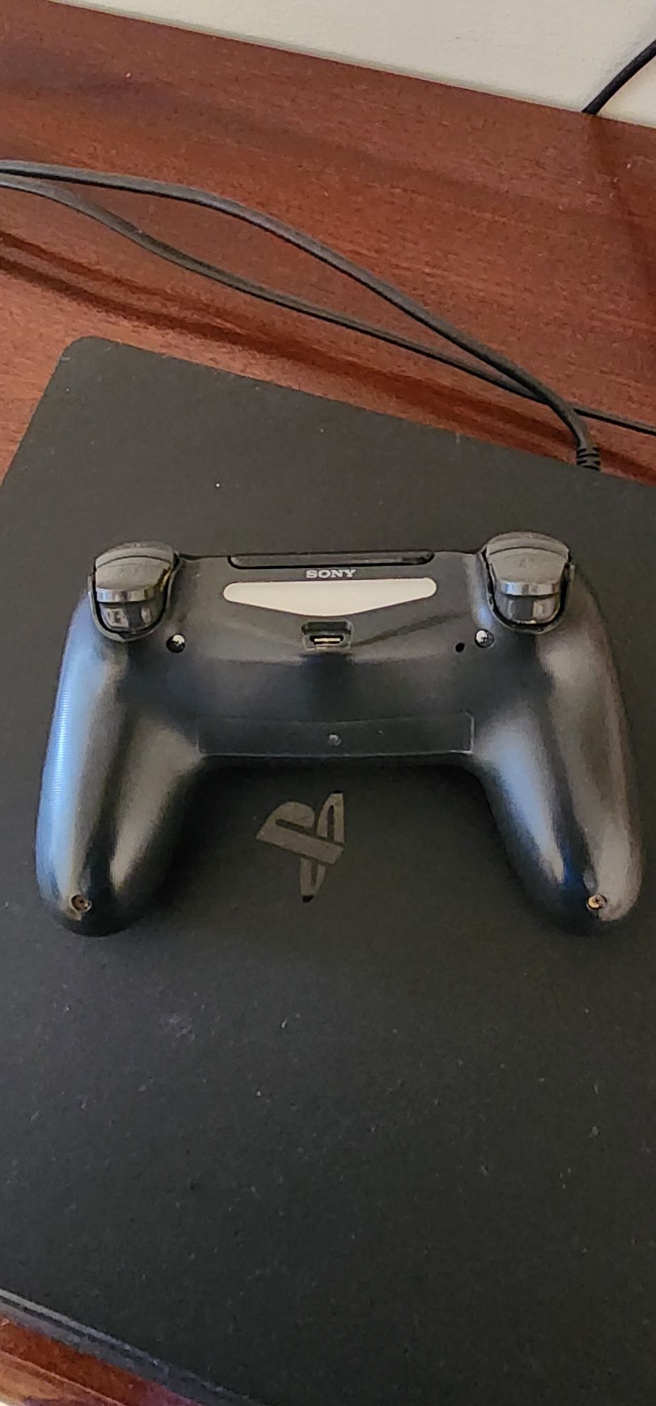 Playstation 4 Usada, Boa