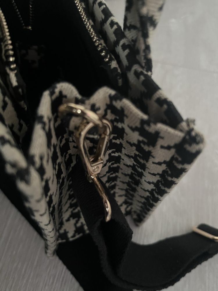 Mała shopperka typu Zara