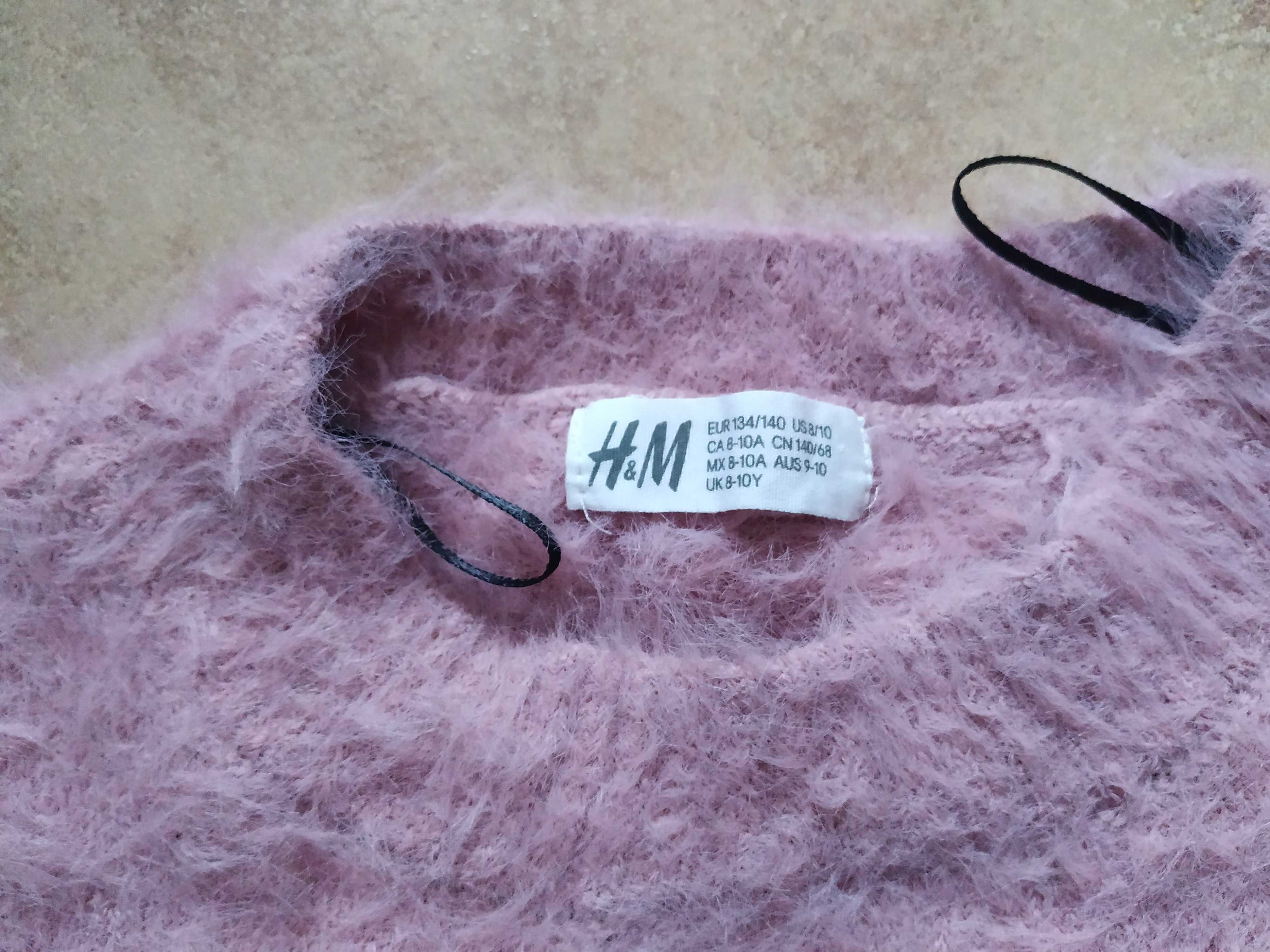 Sweter  134/140 H&M