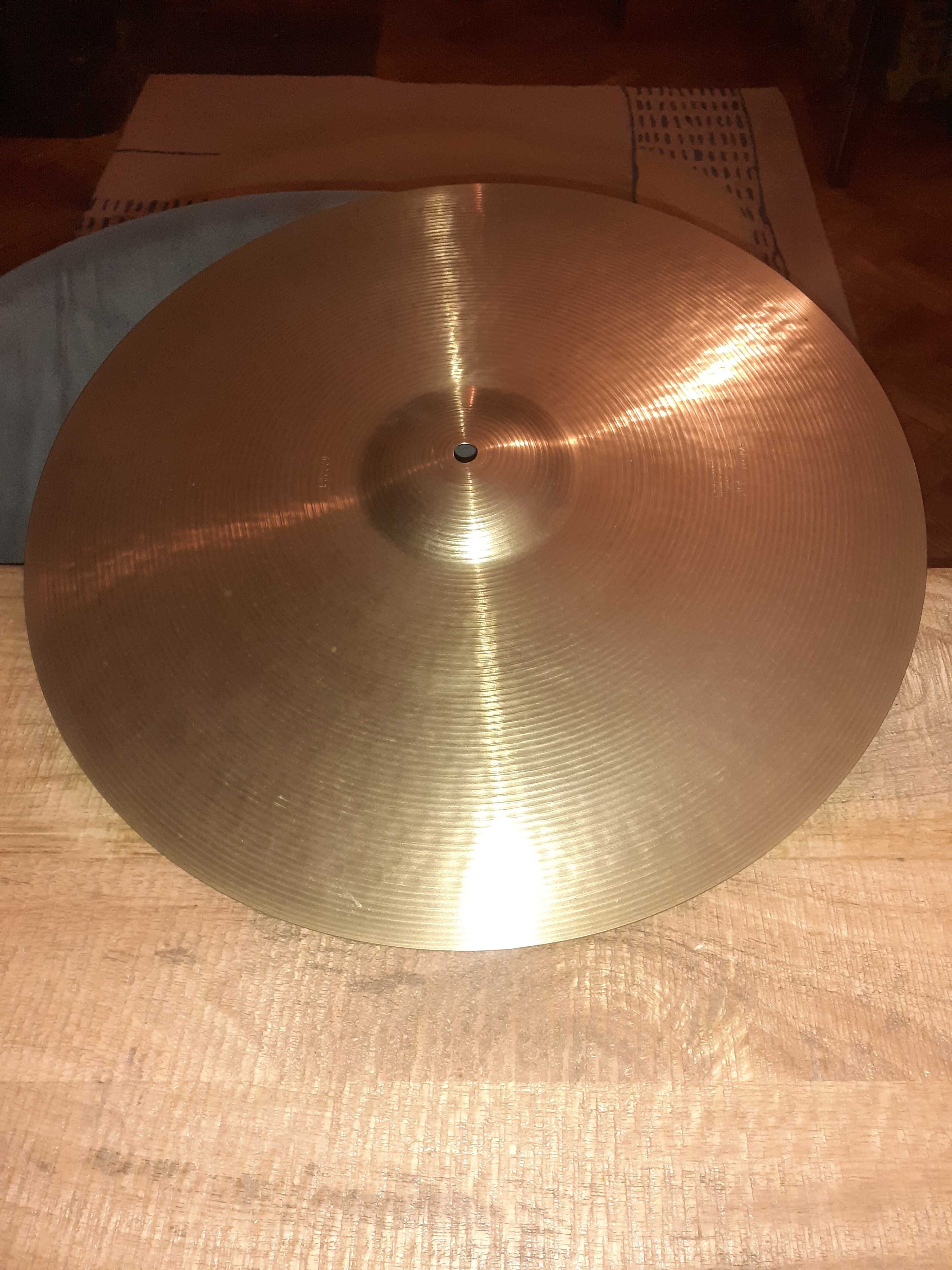 Talerz perkusyjny Paiste medium ride (20 cali), formuła 602