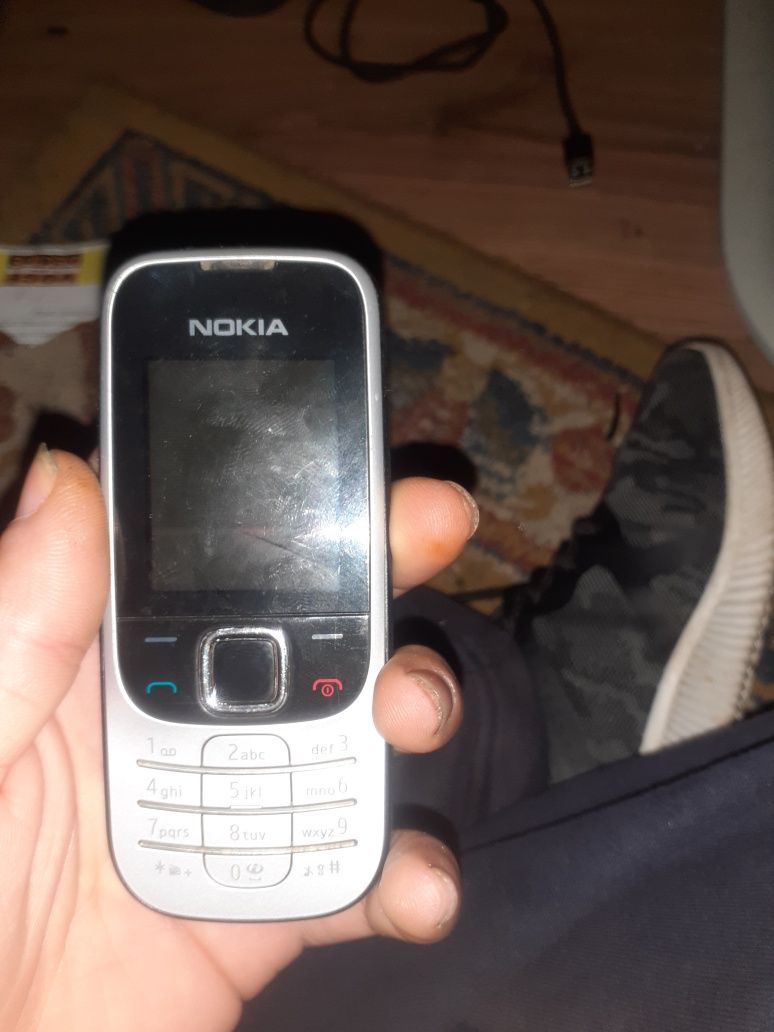 Nokia 2330c-2 desbloqueado a todas as redes